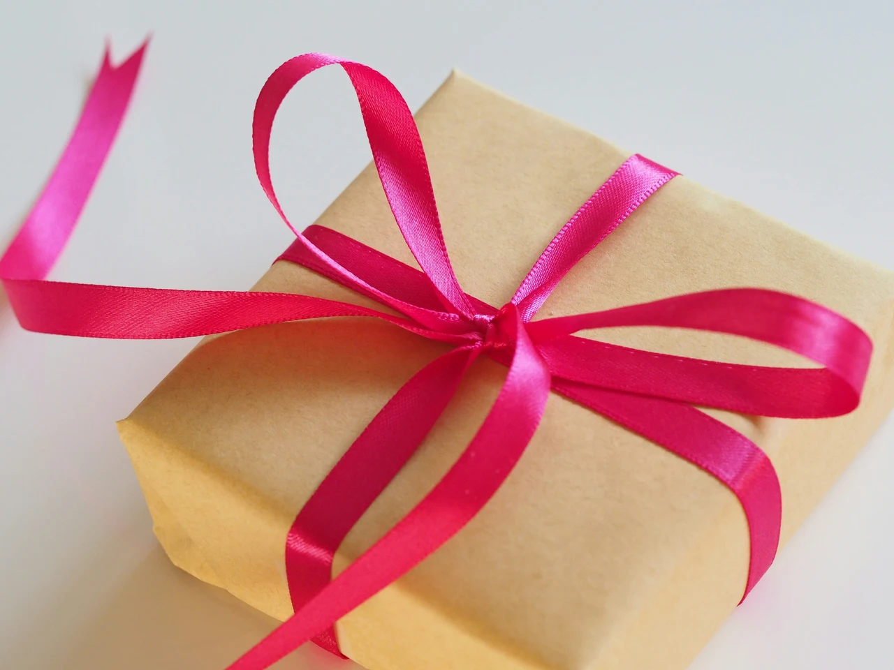 Carta regalo truccata: i 3 segnali da riconoscere secondo la Polizia Postale per evitare truffe Carta regalo truccata: i 3 segnali da riconoscere secondo la Polizia Postale per evitare truffe